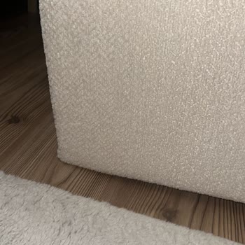 Kırılan Yatak Ayakları Ve Cevapsız Servis Mağduriyeti