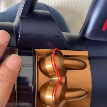 Dyson Gen5 Detect Süpürgede Papatya Fırçanın Soyulması Ve Ani Durdurulma Garanti Kapsamına Alınmalı
