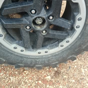 CFMOTO Cf 1000 Overland Bakım Sonrası Ön Kaşın Üzerindeki 3 Adet Vidayı Hiç Takmaması