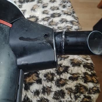 Bosch Süpürge Toz Haznesi Bağlantısının Erken Kırılması