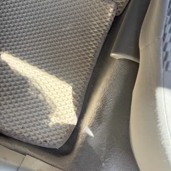 Serkan Akgöz Car Care İç Temizliğinde Eksik Ve Ciddiyetsiz Hizmet, Ücret İadesi Talebi