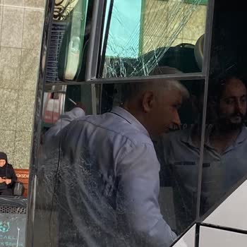 Kazalı Otobüs Kullanımı Ve Bilgilendirme Eksikliği Nedeniyle Uzun Gecikme