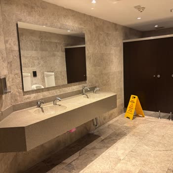 Mall Of İstanbul Mescidinde Abdesthane Ve Klozet Kapasite Sorunu