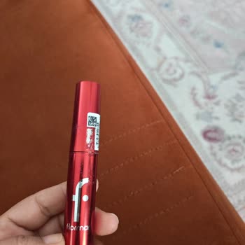 Flormar Volume Up Rimelinde Alerjik Reaksiyon Ve Kirpik Dökülmesi