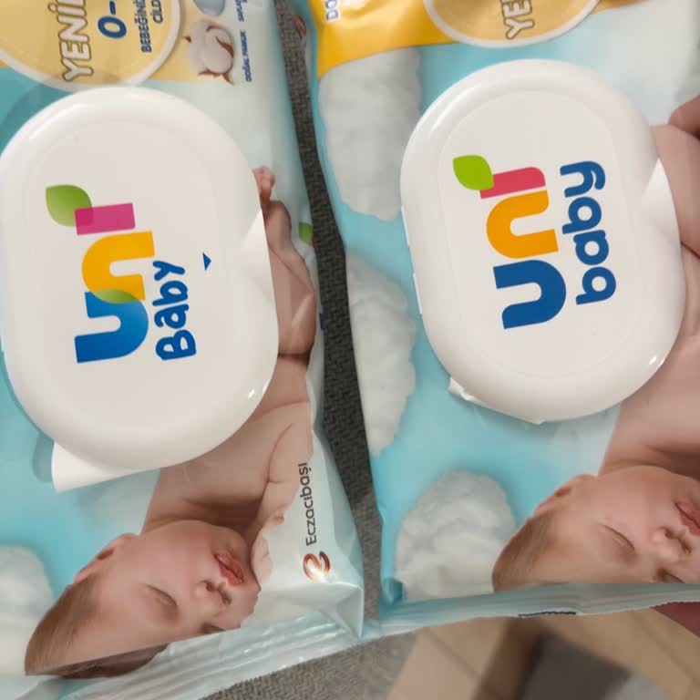 Uni Baby Islak Mendil Ambalajındaki Farklı Logo Orijinallik Şüphesine Yol Açıyor