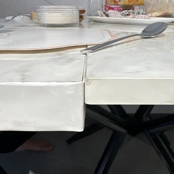Defolu Ve Gecikmeli Masa Takımı Teslimatı