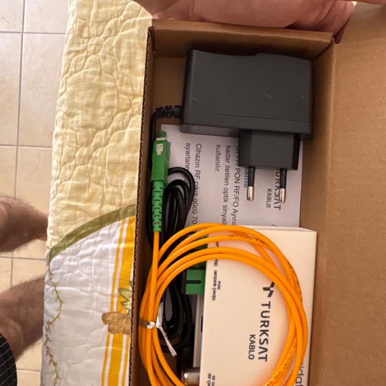 Modem Ve TV Bağlantısı Yanlış Kuruldu, Müşteri Hizmetlerinden Yardım Alınamıyor