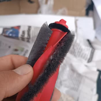Alt Çerçeve Sadece Yapıştırıldı; Yetkili Servis Kalitesiz Onarım Yaptı