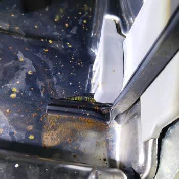 Siemens Bulaşık Makinesinde Paslanma Ve Servis Tutumu