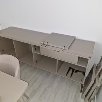 Defolu Konsol Ve Eksik Parçalar Nedeniyle Evde Yarım Montaj Halinde Bırakıldı