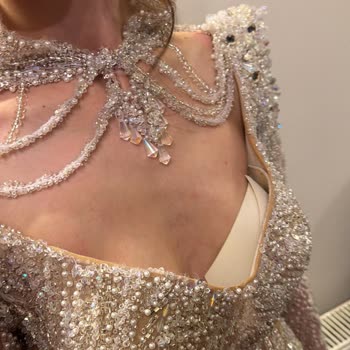 Gökhan Gökay Dress Moda Parayı Alana Kadar Son Derece İlgili Görünen İşletme
