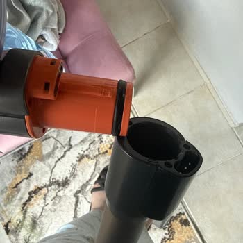Philips 8000 Serisi Dikey Süpürge İçin Sürekli Arızalar Ve Ücretsiz Tamir Talebi