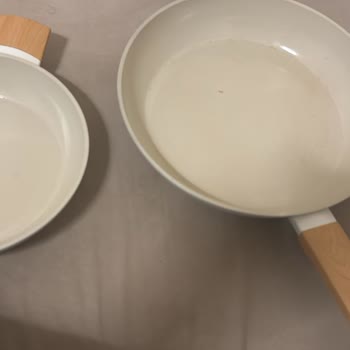 Kaplaması Çöken Tava İçin Karaca 2 Yıllık Garanti İddiası ve Servis Karışıklığı