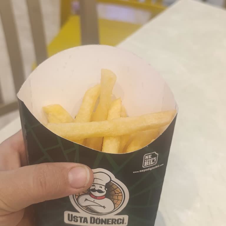 Büyük Boy Patates Küçük, Soğuk Tavuk Ve Profesyonellik Eksikliği