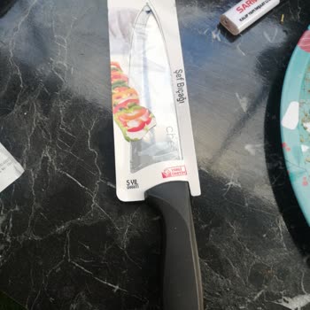 BİM Etiket Kasa Fiyatı Farkı ve Kasiyerin Beddua Dolu Üslubu