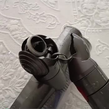 Dyson Kırık Başlığın Temin Etmek İstiyorum