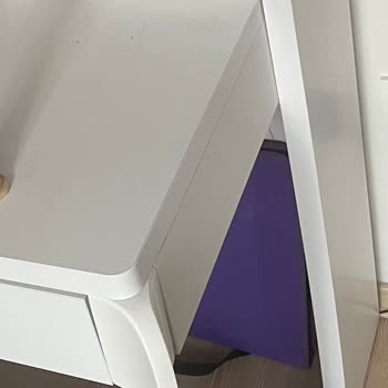 Elegant Çalışma Masası Ayaklarının Kırılması Ve Firmadan Gelen Kullanım Hatası İddiası