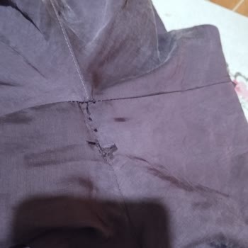 Kısa Sürede Yırtılan Pantolonlu Takım İçin İade Talebi