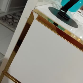 Kusurlu Yatak Ve Dolaplar İçin Ürün Değişimi İsteği Ve Saygısız Mağaza Tutumu
