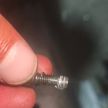 Garanti Kapsamında Olmasına Rağmen Yağ Kaçağı Ve Eksik Parçalar İçin Servis Ücreti İadesi Talebi
