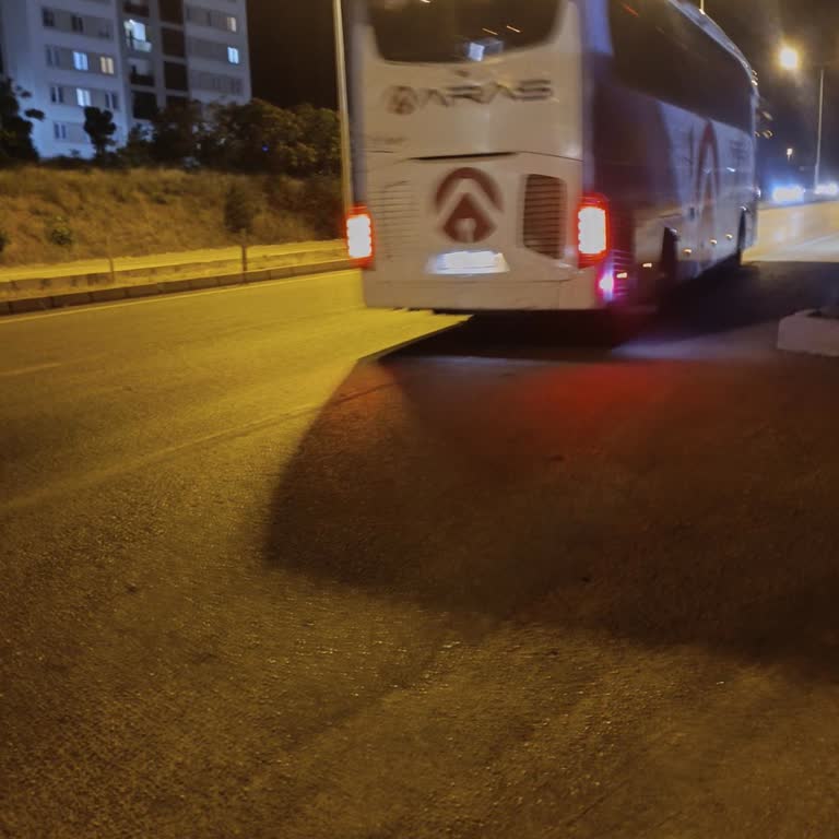 Şoförün İnsan Haklarını Görmezden Gelmesi Ve Yol Kenarında Bırakılması
