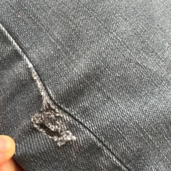 Mavi Jean Pantolonun Hızlı Renk Solması Ve Aşınması, Ürün Değişimi Talebi