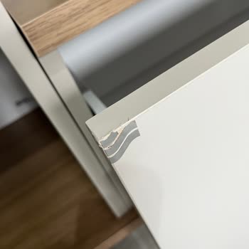 90 Bin TL Değerindeki Kırık Şifonyer Ve Yanıtsız Servis