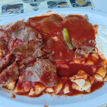 Kurumuş Pide Ve Duyarsız Yönetim: HD İskender Pendik Şubesinde Hayal Kırıklığı