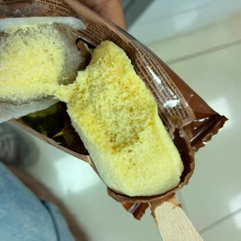 Magnum Soğuk Zincir Kırılması Nedeniyle Bozuk Magnum Mini Badem Dondurması