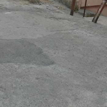 İzmir Bayraklı’da Doğalgaz Hattı Yalnızca Yarıya Çekildiği İçin Mahallede Büyük Mağduriyet