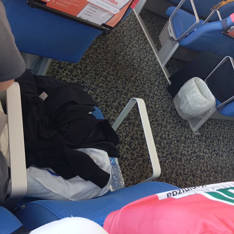 Acil Uyarı: Feribotta Klima Çalışmıyor, Sıcak Ve Rahatsız Koltuklar