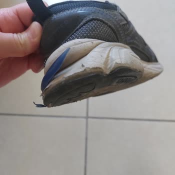 Ayakkabı Kısa Sürede Deforme Oldu, Mağaza Tamir Ve İade Reddetti