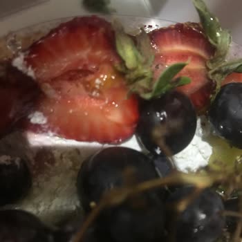 Küflü Meyveli Yaş Pasta Teslimatı Ve İade Reddi