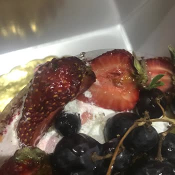 Küflü Meyveli Yaş Pasta Teslimatı Ve İade Reddi
