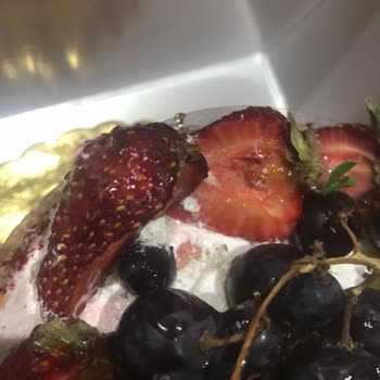 Küflü Meyveli Yaş Pasta Teslimatı Ve İade Reddi