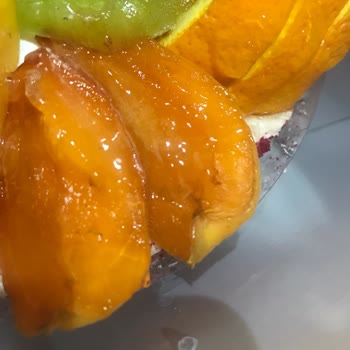 Küflü Meyveli Yaş Pasta Teslimatı Ve İade Reddi
