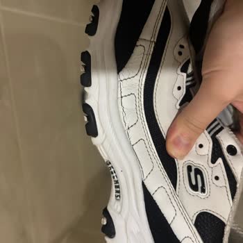 Skechers Çatlayan Ayakkabı İçin Garanti Reddedildi