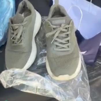 Skechers Ayakta Ağrıya Sebep Olan Ayakkabı!