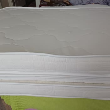 Sleepnice'den Gelen Yatak Hasarlı, Şekli Açılmadı Ve Cevap Vermiyor