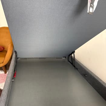 Baza Kapanmıyor Ve Yataş Müşteri Hizmetlerinden Yanıt Gelmiyor