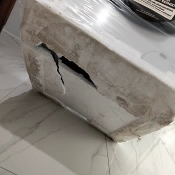 Hasarlı Çamaşır Makinesi Ve Media Markt'ın Sorumluluk Reddi