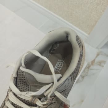 Skechers Ayakkabısının İç Astarındaki Açılma Nedeniyle Değişim Talebi Reddedildi