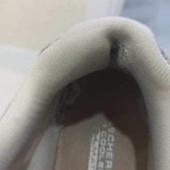 Skechers Ayakkabısının İç Astarındaki Açılma Nedeniyle Değişim Talebi Reddedildi