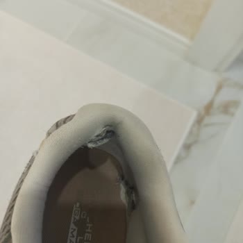 Skechers Ayakkabısının İç Astarındaki Açılma Nedeniyle Değişim Talebi Reddedildi