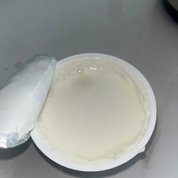Getir'den Aldığım Sek Quark Yoğurtların Küflenmesi Ve Sağlık Riski