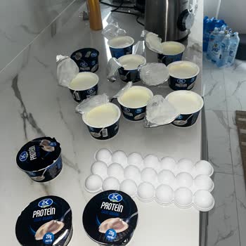 Getir'den Aldığım Sek Quark Yoğurtların Küflenmesi Ve Sağlık Riski