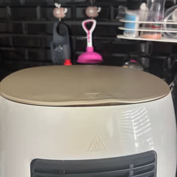 Philips Airfryer Kapak Erimesi Ve Güvenlik Endişesi