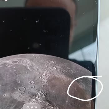 Yeni Alınan İphone 15'te Kısa Sürede Aşırı Isınma Ve Ekran Donması