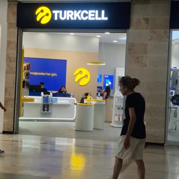 Turkcell Ortaca Midtown AVM D****’in Saygısız Ve Aşağılayıcı Davranışı