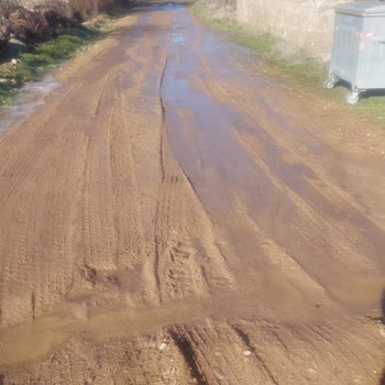 Yozgat Saraykent Parmaksız Köyünde Bozuk Yol Ve Güvenlik Krizi
